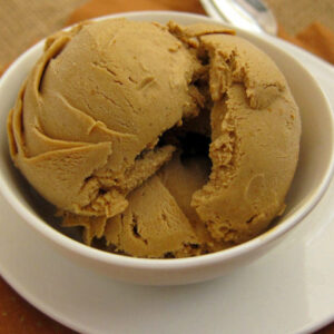 Organic Smooth Maple Ice Cream